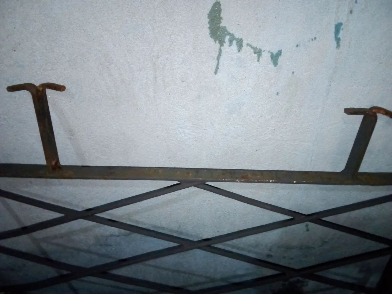 Grade de proteção em ferro para janela - Foto 5