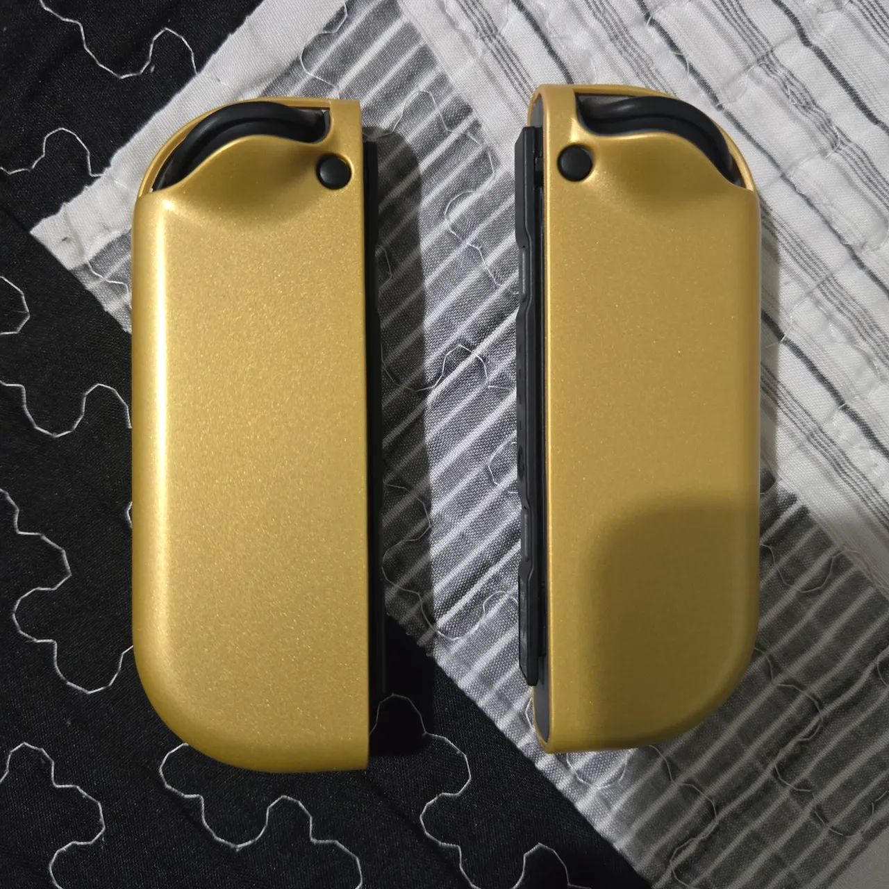 Controle Joy-Con Nintendo Switch com Capa The Legend of Zelda: Breath of the Wild - Foto 2