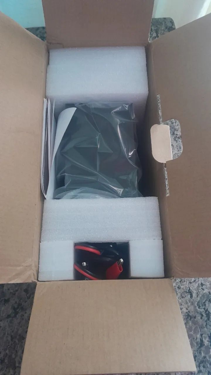 Fonte de Bancada Wanptek 4 dígitos nunca usada - Foto 4