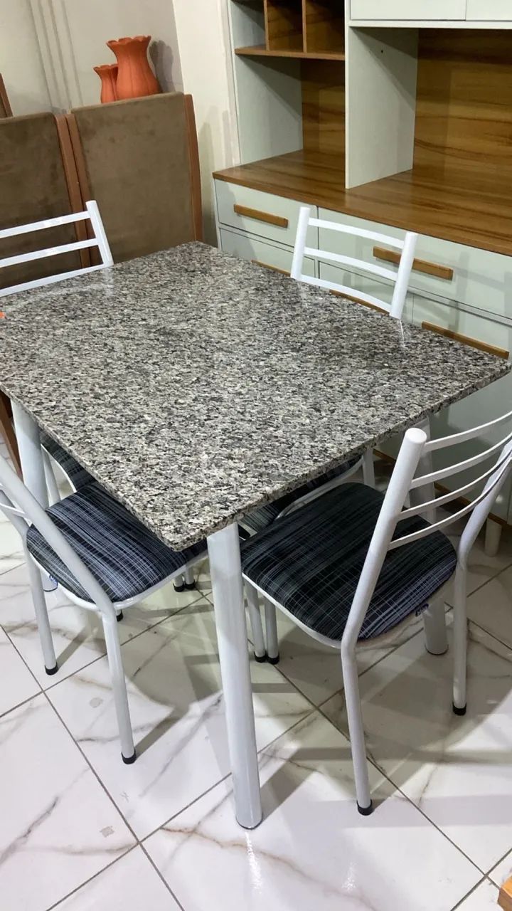 Vendo mesa de mármore 