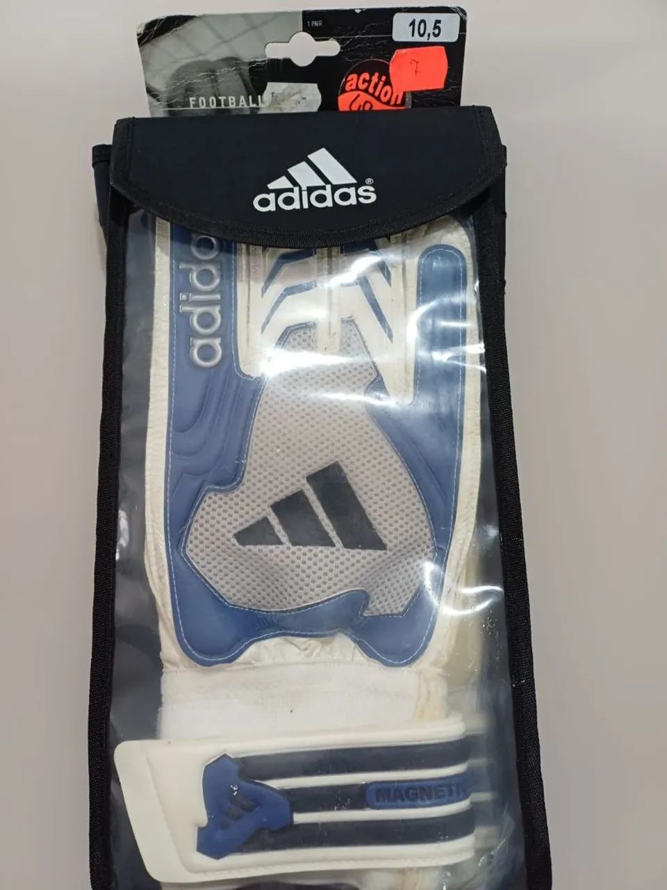 Luvas de Goleiro retrô Adidas - Foto 2