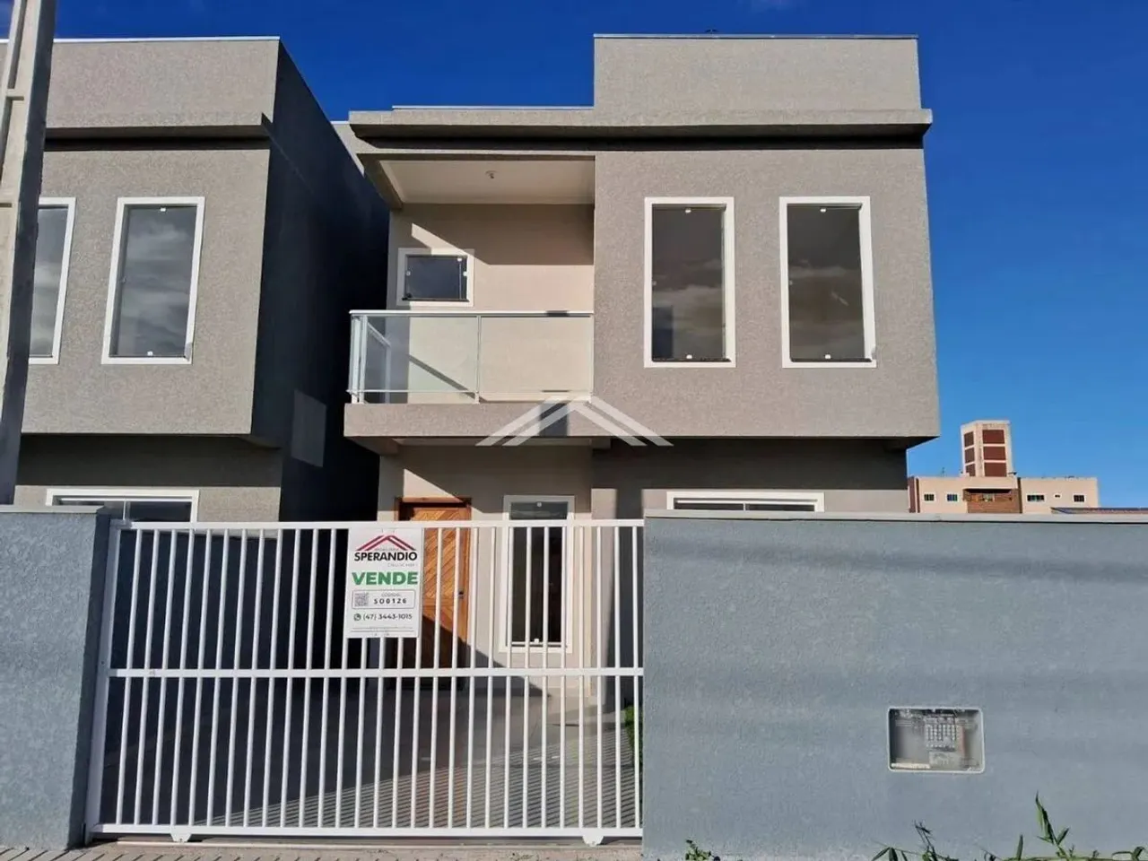 Sobrado com 3 dormitórios à venda, 96 m² por R$ 450.000,00 - São José - Itapoá/SC