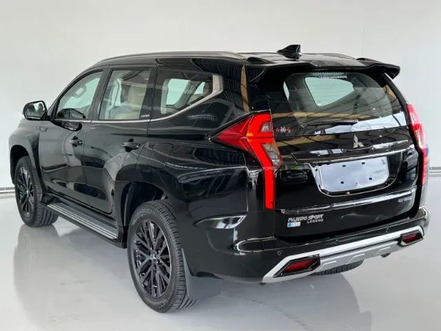 PAJERO SPORT LEGEND 2.4 4X4 7L ( 14mil km) - Foto 3