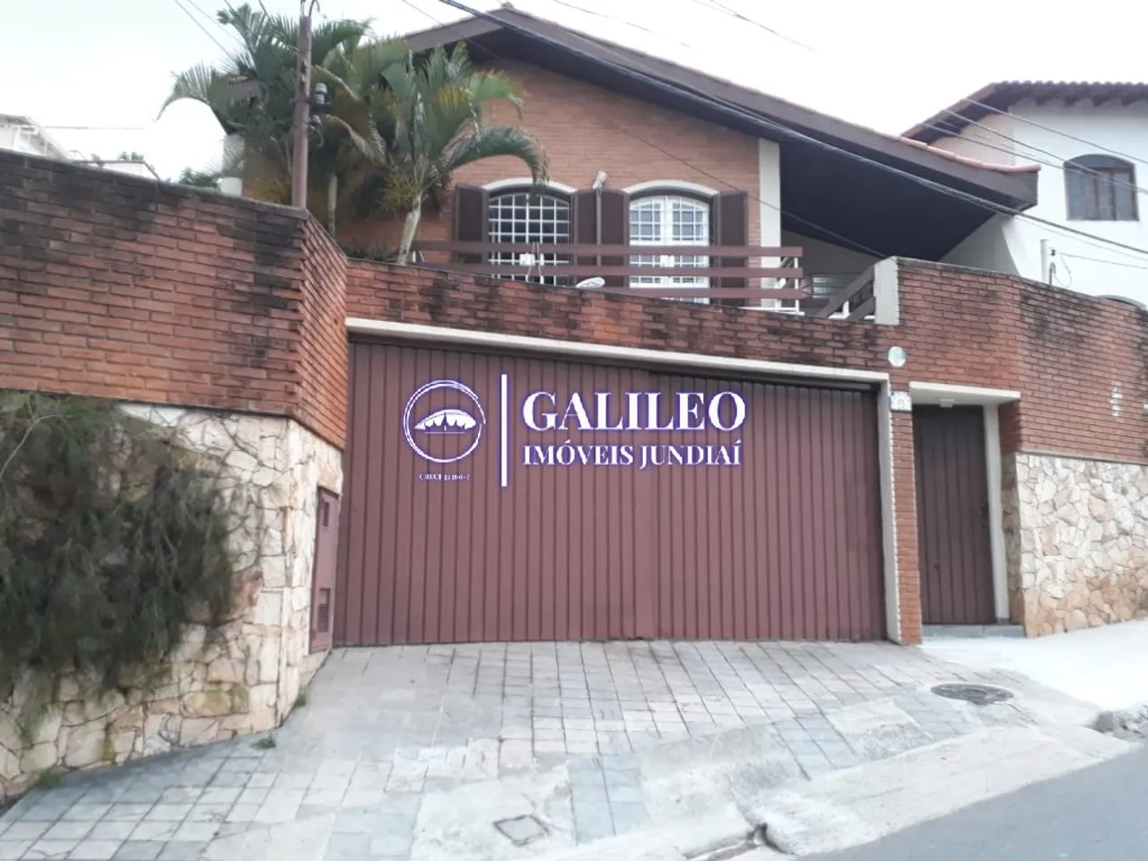 LOCAÇÃO - VENDA - PERMUTA - EXCELENTE CASA PARA FINS COMERCIAIS/ RESIDENCIAIS - JARDIM MES