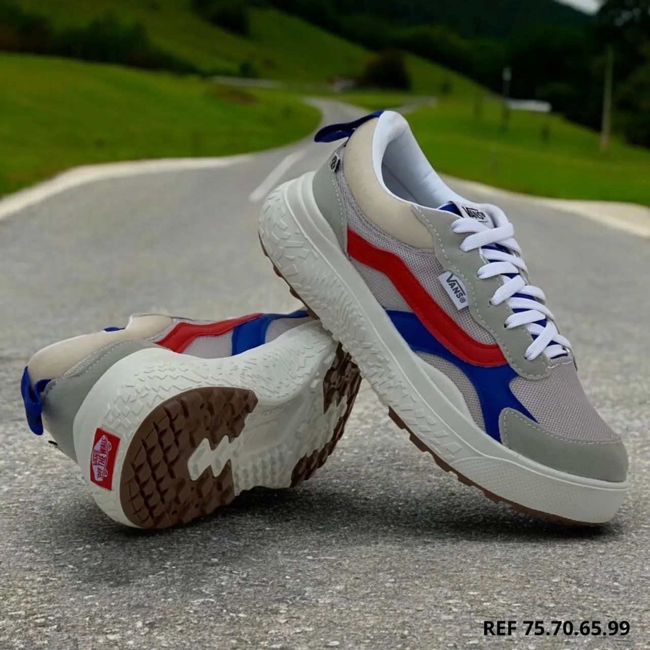 Tênis Vans UltraRange EXO - Bege - Foto 2