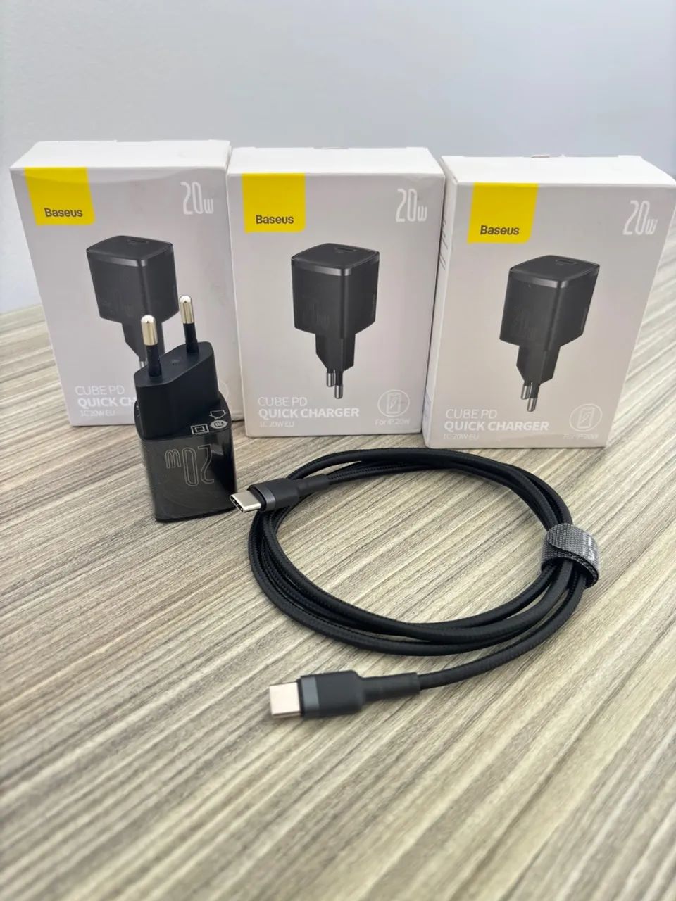 Carregador Baseus PD 20W + Cabo USB-C