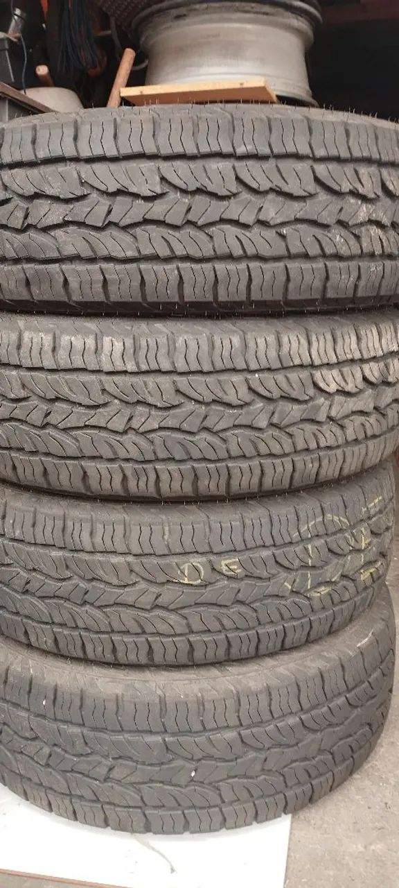 Pneus Dunlop 205/60/16 Grandtrek AT5 - Novos