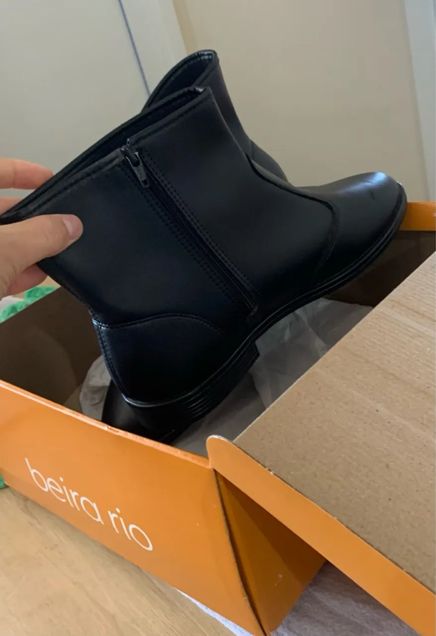 Bota Feminina Beira Rio Cano Curto - Nova!