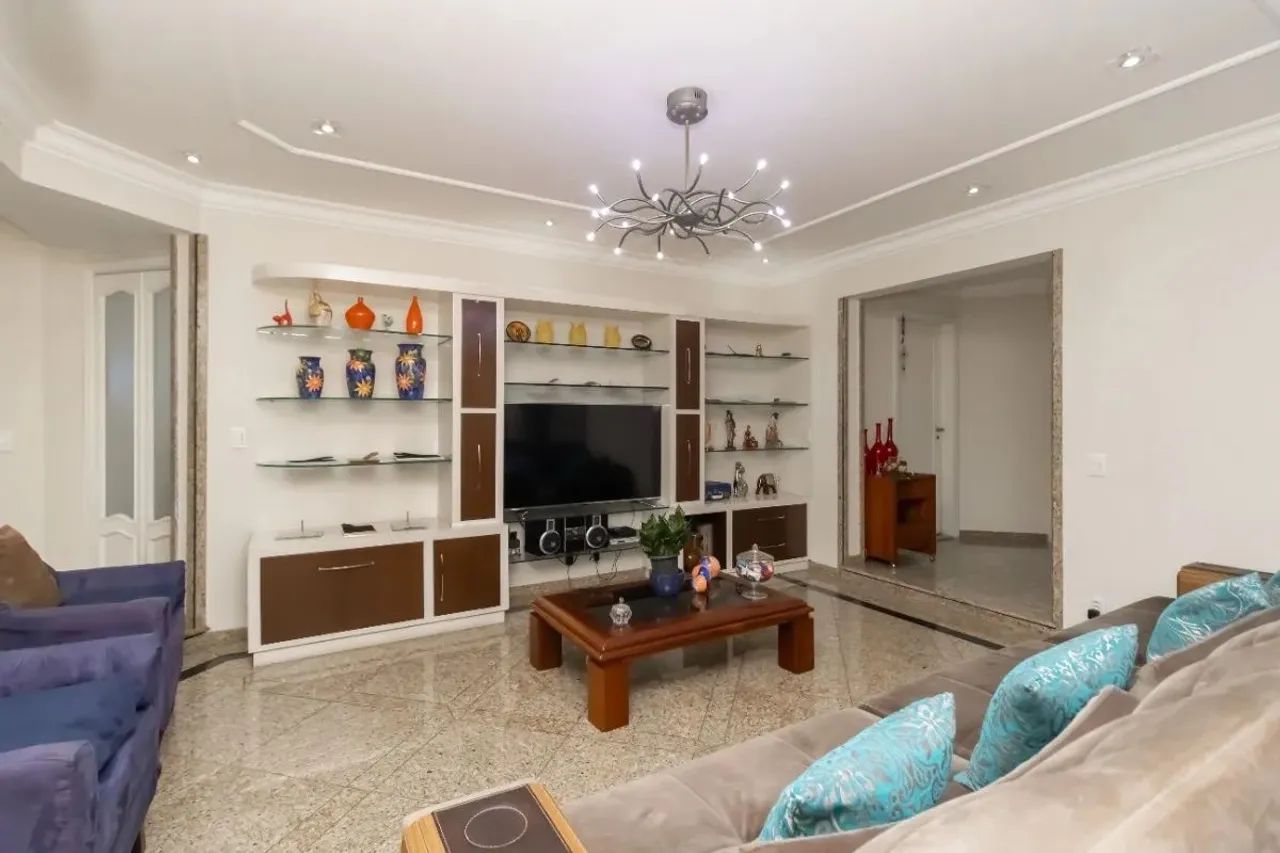 Apartamento tipo para venda com 3 quartos, sendo 1 suíte, 158m² - Foto 3