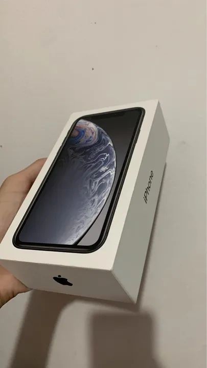 iPhone XR - 64GB - Seminovo