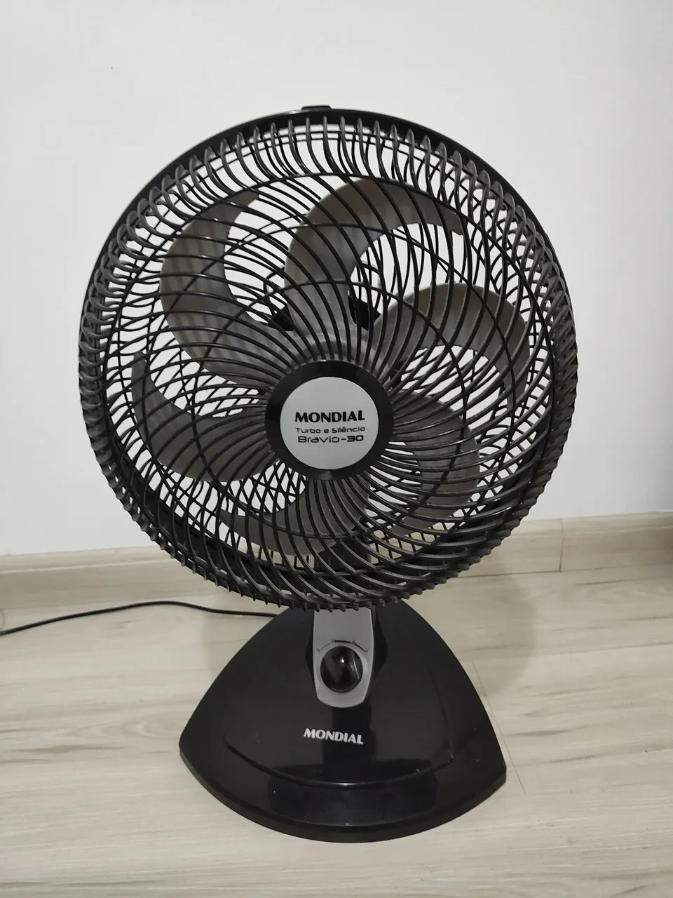 2 VENTILADORES MONDIAL