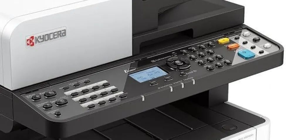 Impressora Kyocera Ecosys M2040dn Monocromática Multifuncional semi nova - Foto 4