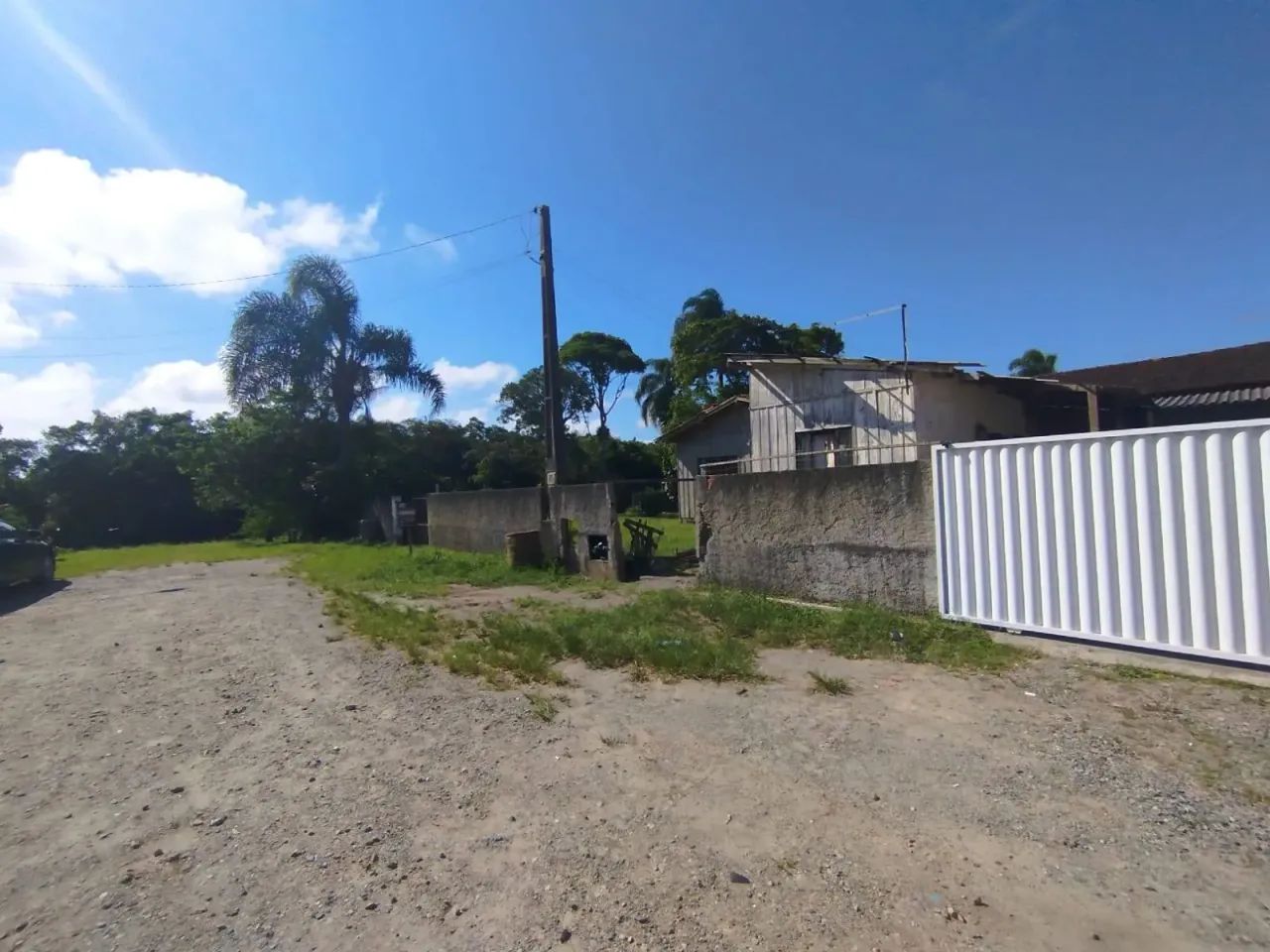 Casa Fundos Rio, 190m², à venda em Balneário Barra do Sul - Centro - Foto 2