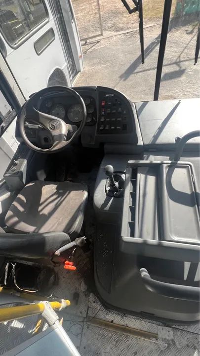 Ônibus 2011/ 2012 0f 1418 Mercedes curto - Foto 6