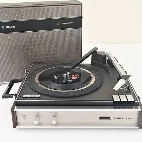 Philips GF 447 - Stereo Radiola Restaurada - Foto 4
