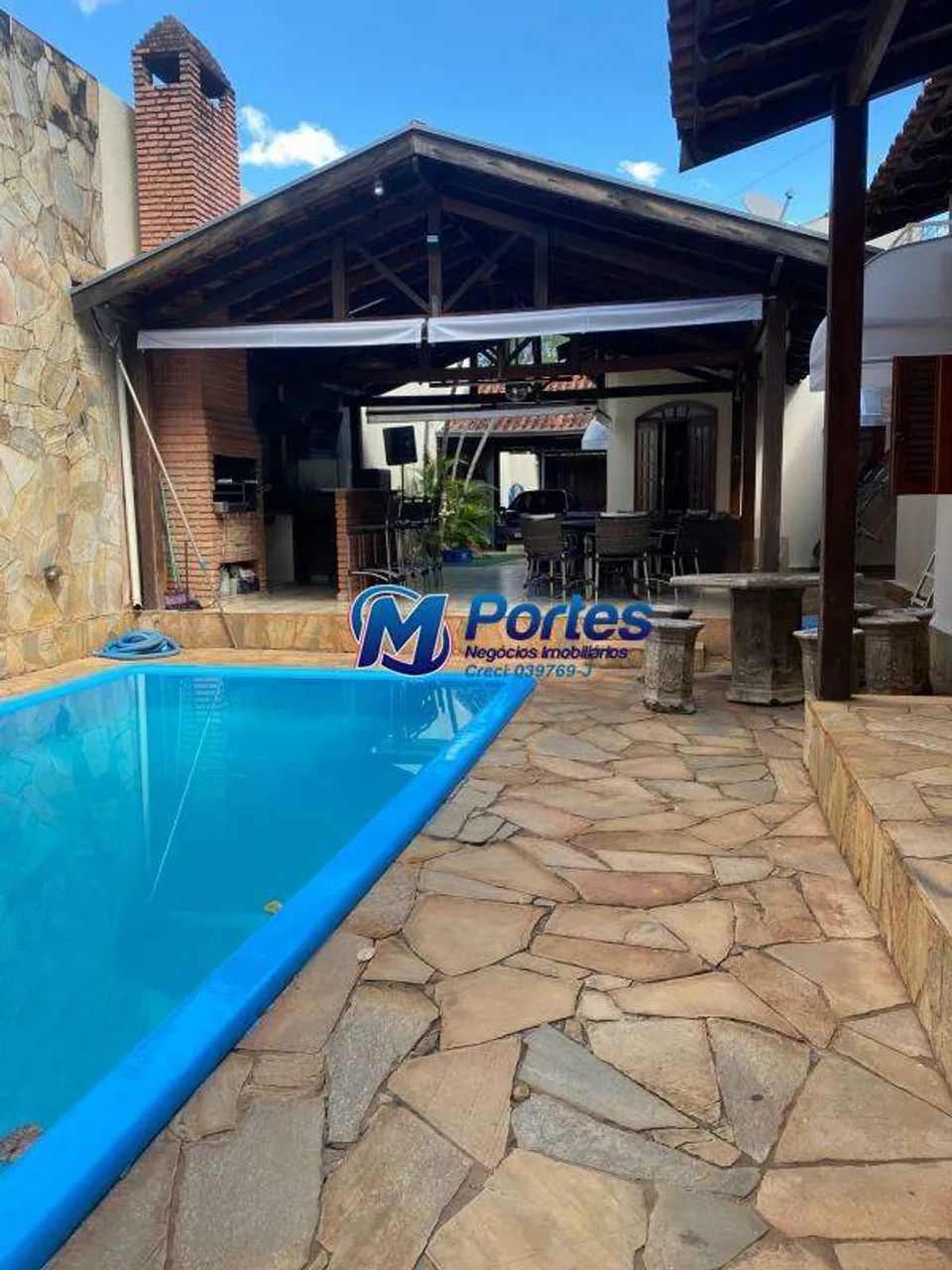 CASA 3 QUARTOS, 1 SUÍTE, ÁREA DE LAZER COMPLETA  AV. ELIAS TARRAF, 4 VAGAS