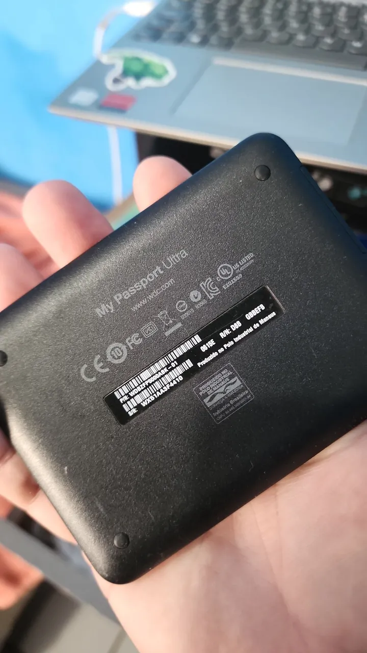 HD externo WD 500 gigas.. seminovo