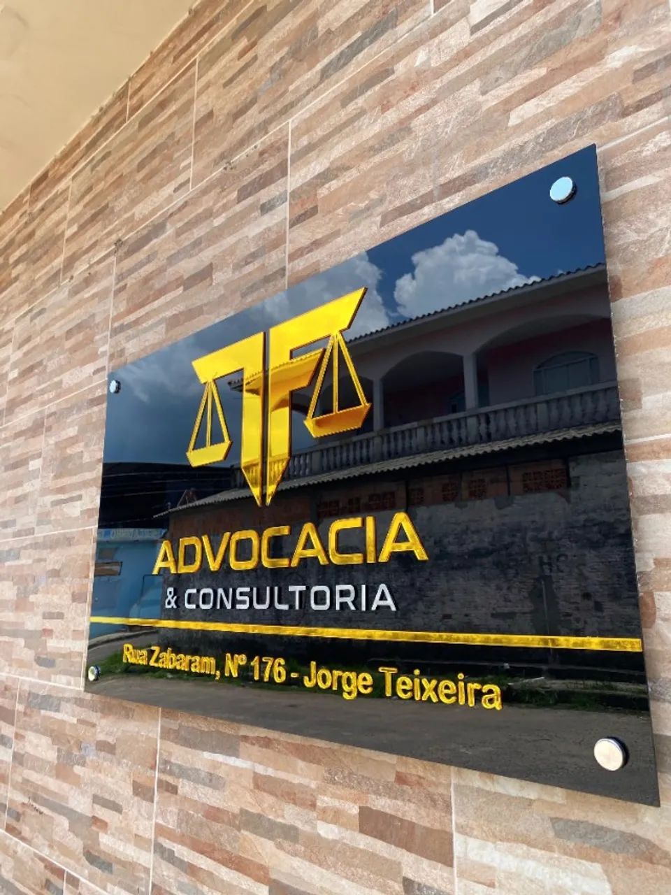 Placa de parede em acrílico 
