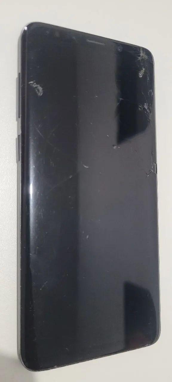 Aparelho com o vidro trincado mais funcionando perfeitamente sem nem um problema  - Foto 2