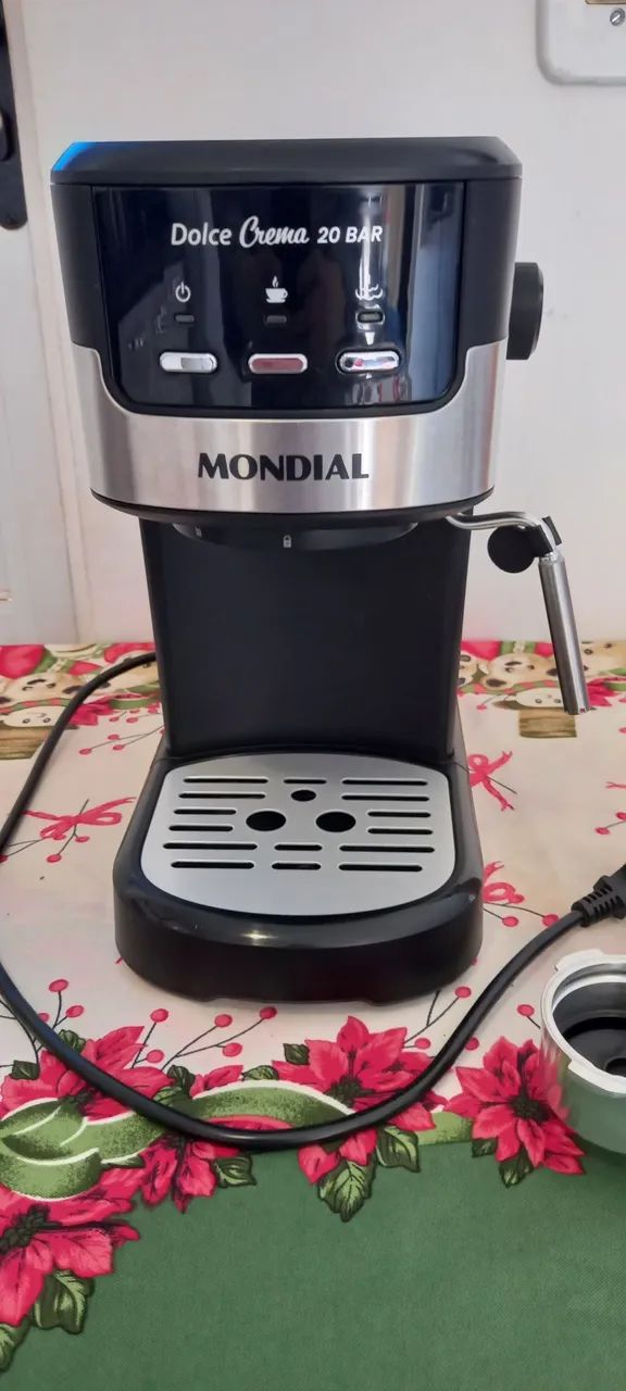 Cafeteira Expresso Mondial Dolce Crema 20 Bar
