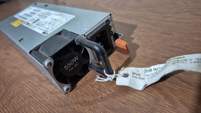Fonte Servidor IBM 3650 M4 550w PN 94y8105 94y8104 127/220v - Foto 2