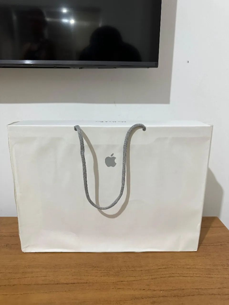 MacBook Apple M2 Pro 16GB 1TB 16" + Mouse - Foto 2