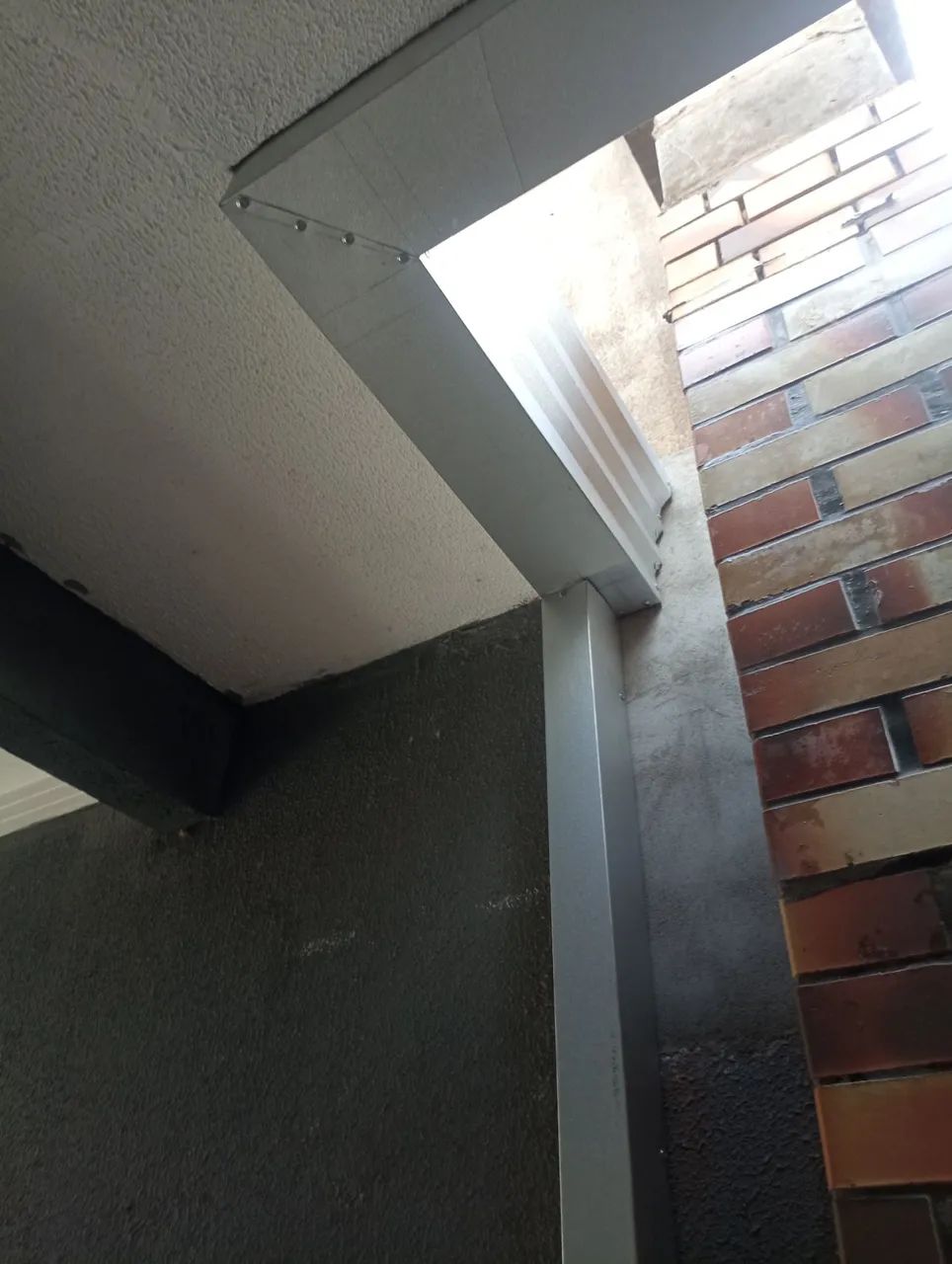 Instalação de calhas e rufos  - Foto 4