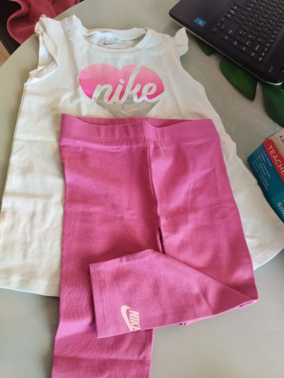 Conjunto Nike menina 2 anos original importado 