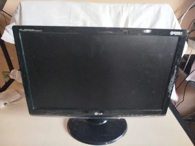 Lote com 2 Monitores Com Defeito Samsung e LG - Com defeito - Foto 4