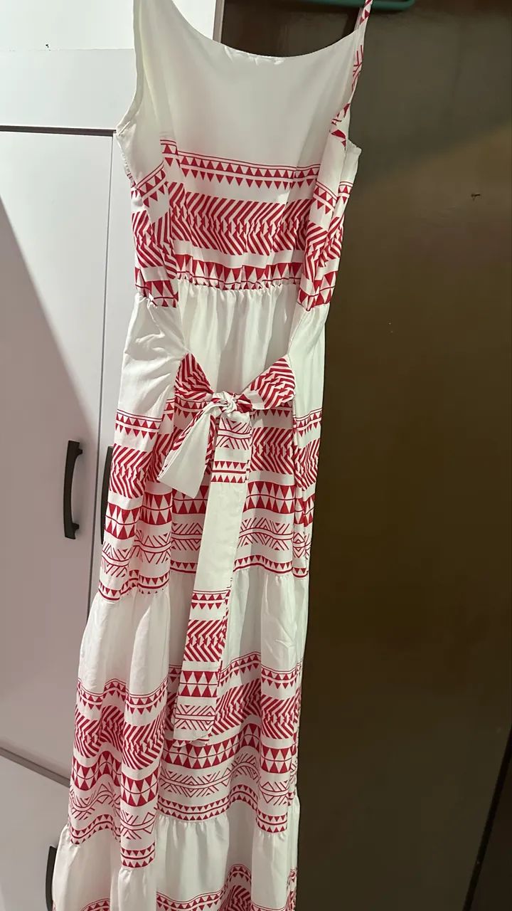 Vestido de marca de outro país  - Foto 2