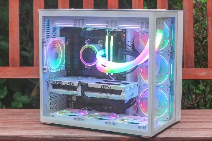 7800X3D - 32GB - RTX 5080