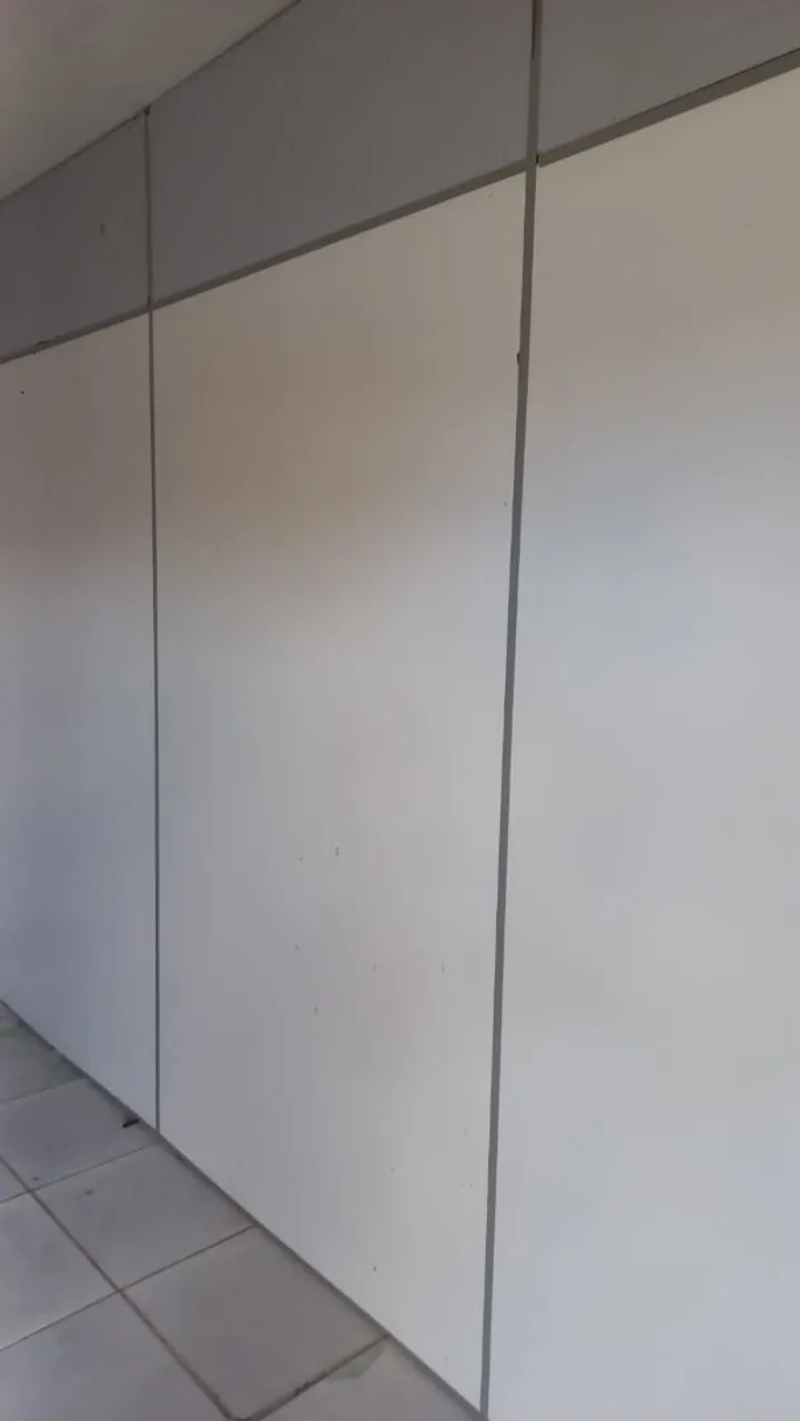 Divisória completa é pra vender logo