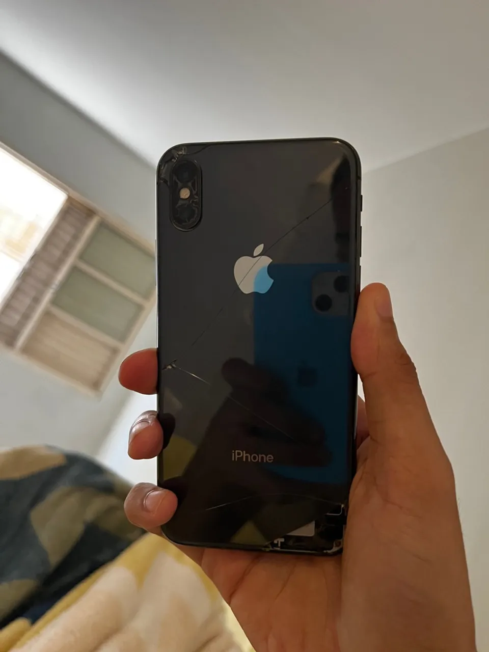 iPhone X