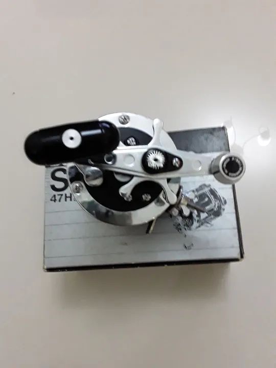 Carretilha Daiwa  Sealine Modelo 47 H - Made in Japan - Foto 3