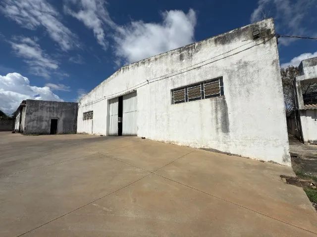 Oportunidade Estratégica: Galpão Comercial com Localização Premium - Foto 7