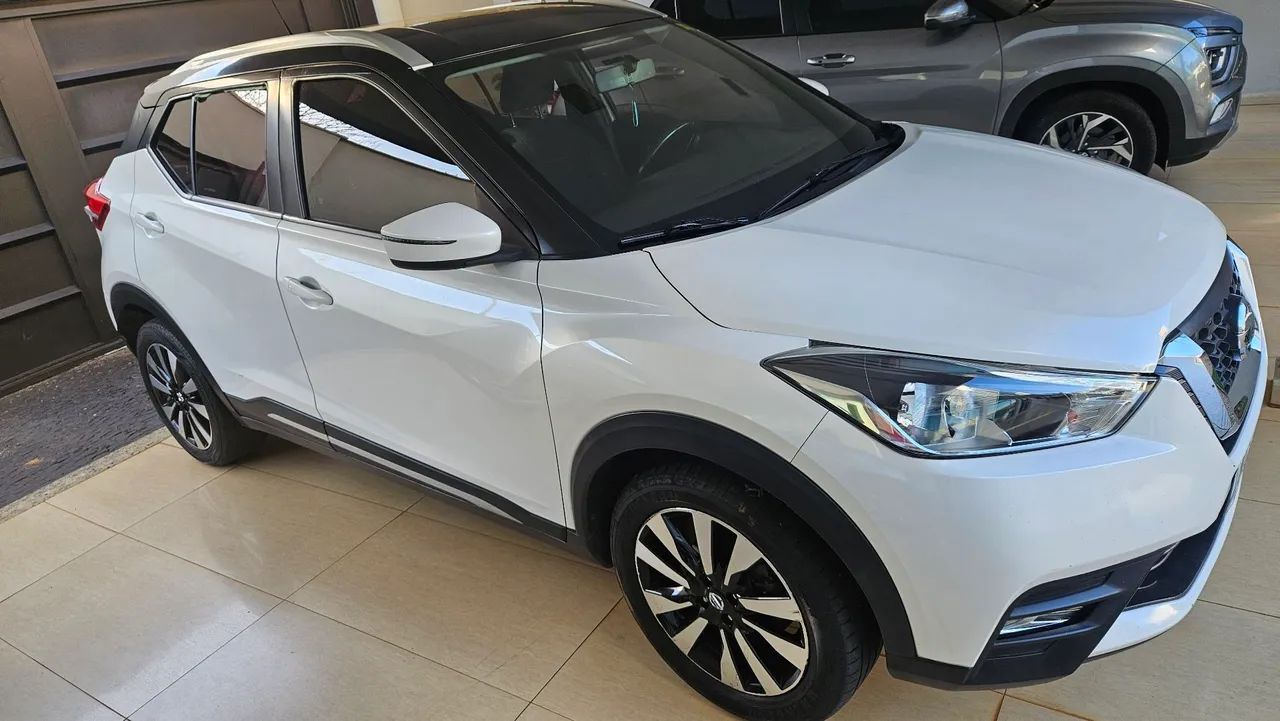 Nissan Kicks SV