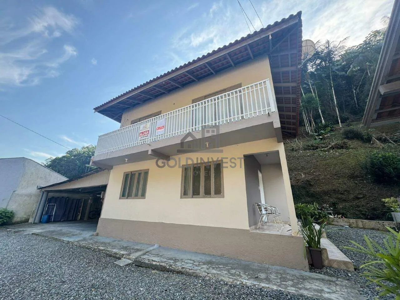 Casa com 2 quartos no bairro Azambuja!!!