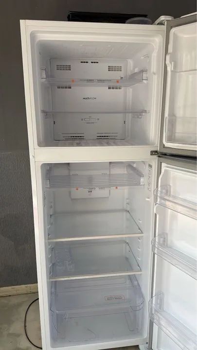 Geladeira Continental Branca - Foto 3