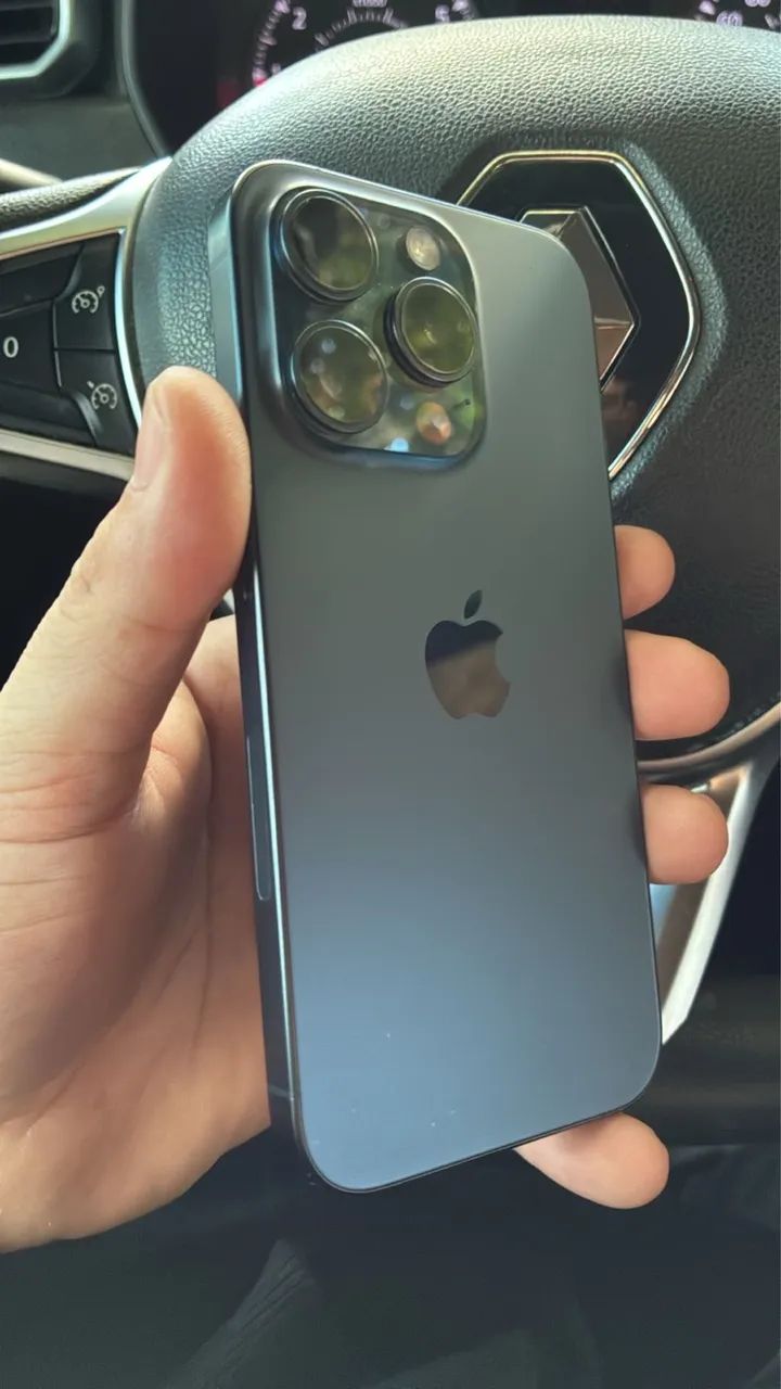 iPhone 15 PRO - 128GB  - Foto 4