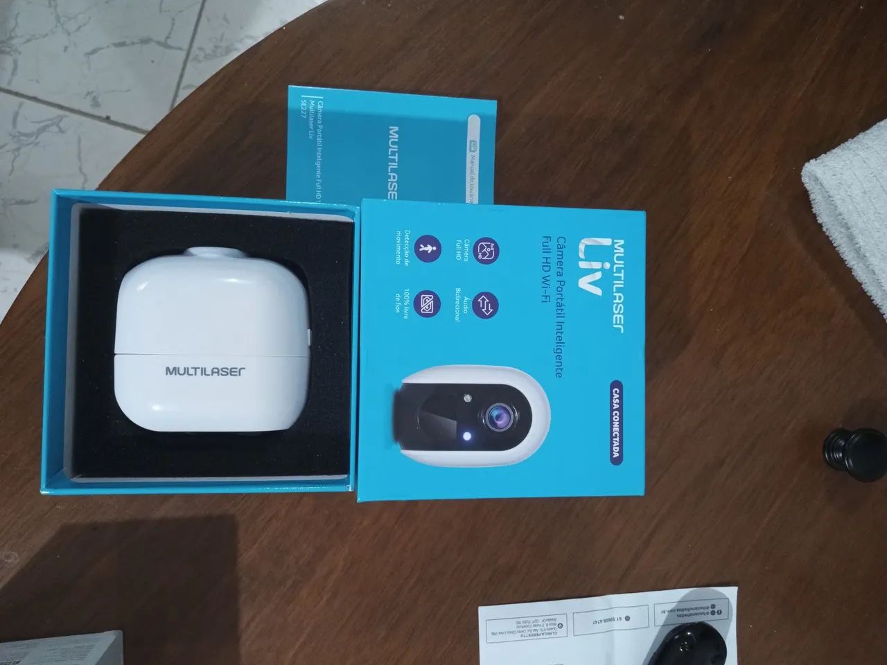 Câmera Portátil Inteligente Multilaser Liv Full HD Wi-Fi