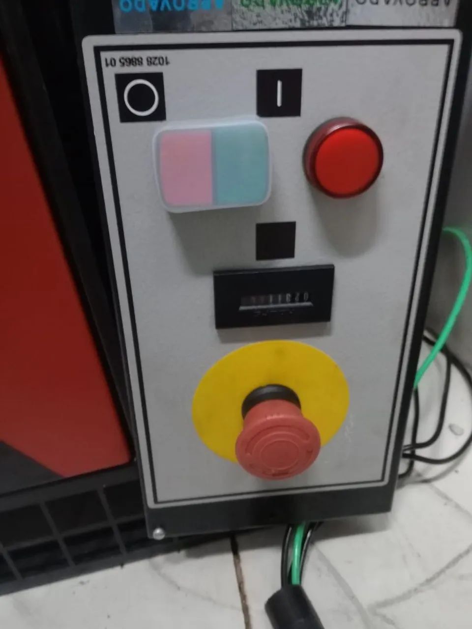 Compressor de Ar parafuso  CPM 7.5 com apenas 3 meses de uso- estado de zero. - Foto 4