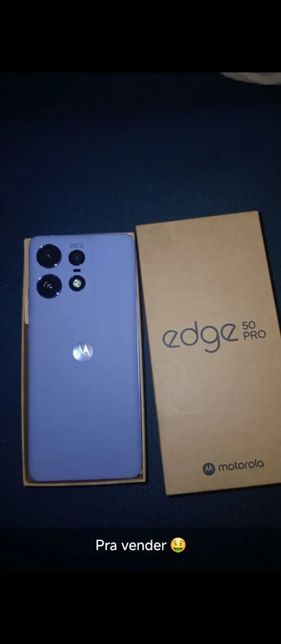 Vendo Motorola Edge 50 pro ; Modelo novo , tá no preço.