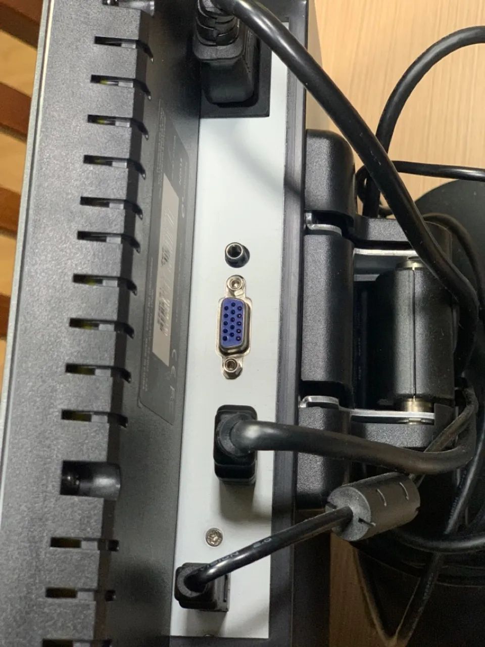 Monitor Touch Screen Bematech Elgin - Foto 4
