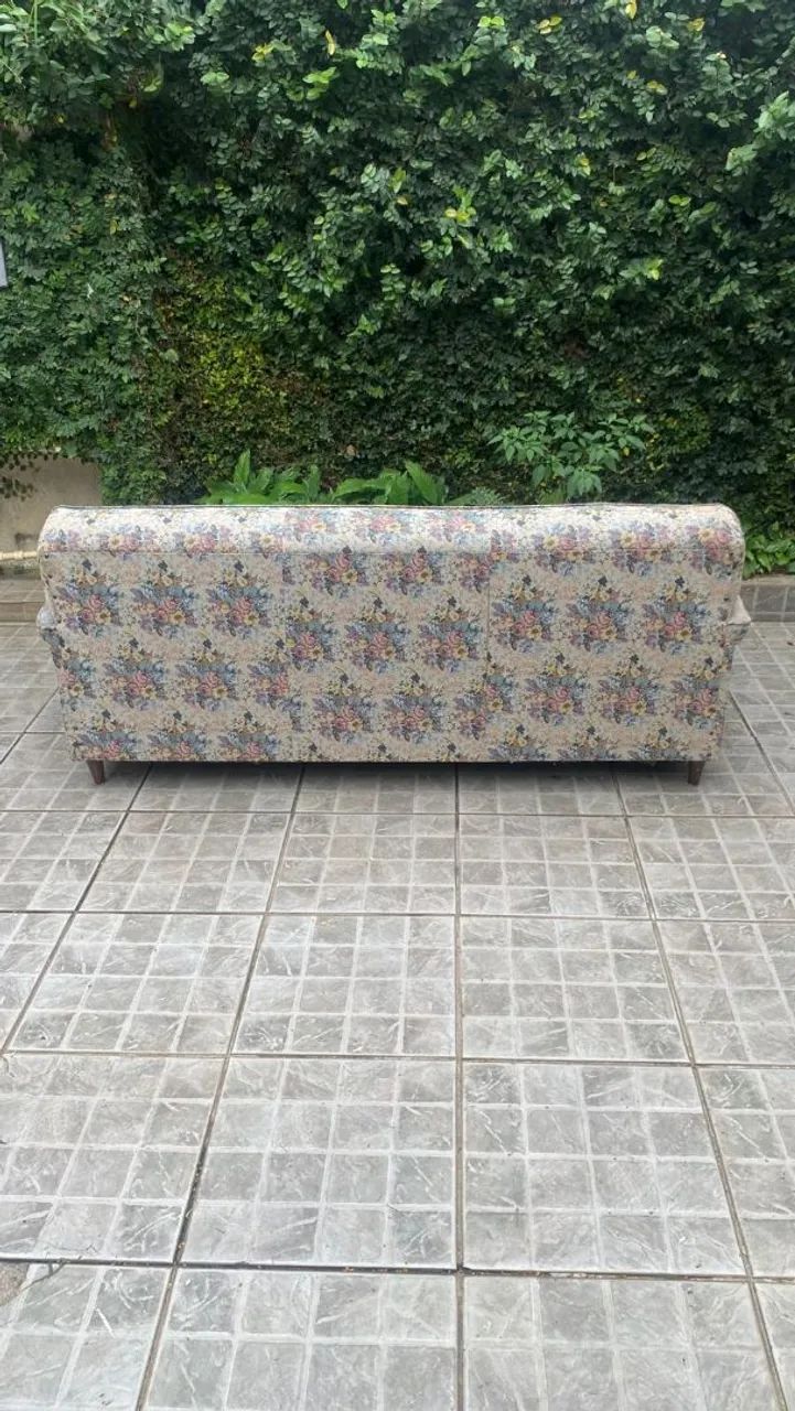 Sofá Cama Década de 50 em Madeira Maciça e Ferro marca Antiga Probel65746292428546125