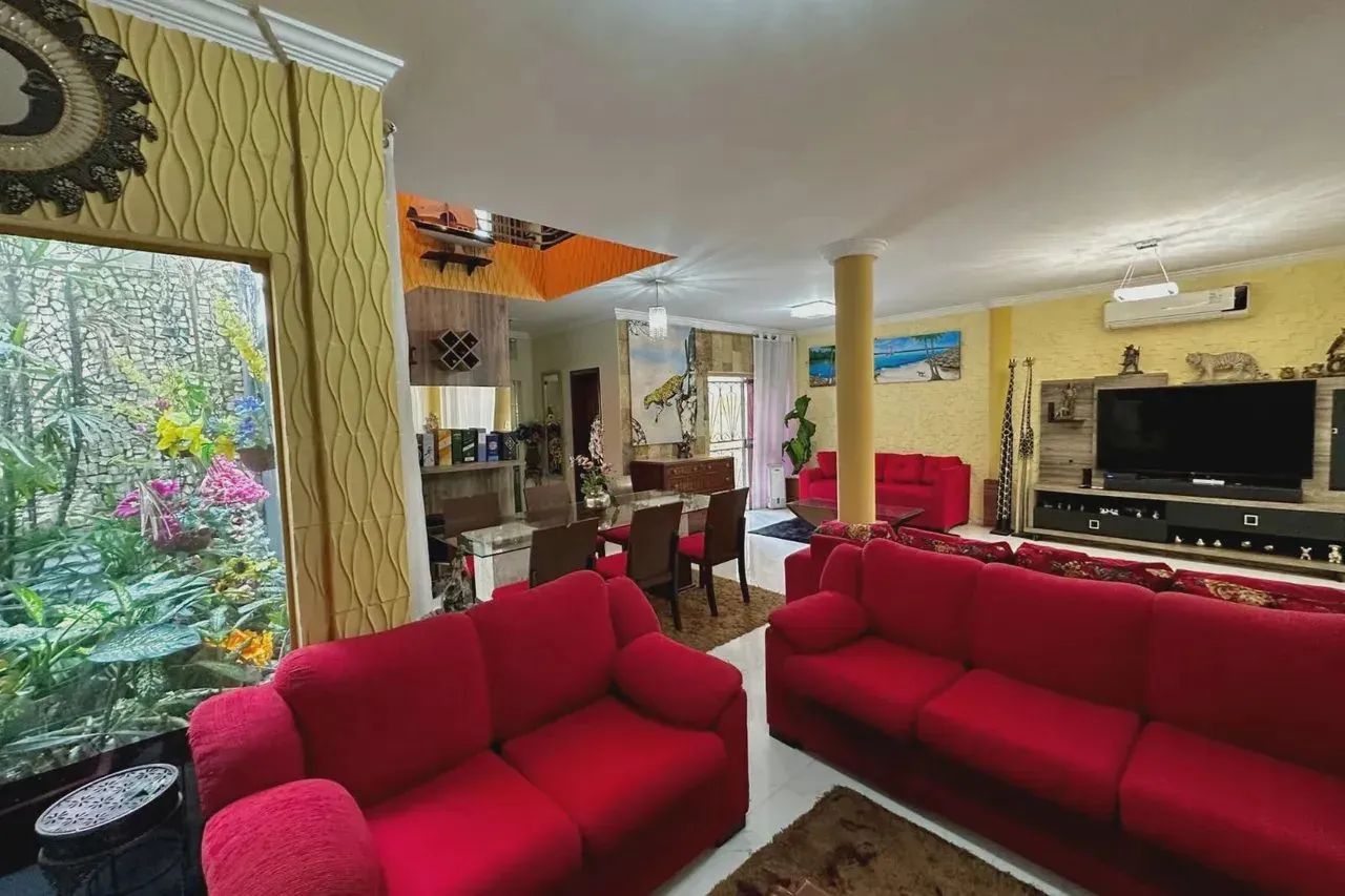 ..Altos de Pinheiros: Belíssima Casa 379m³ 4 Quartos (2 Suítes) 3 Vg Garagem (Financia)