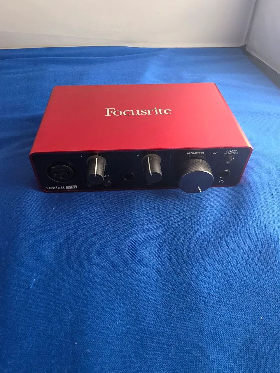 Interface De Áudio Focusrite Scarlett Solo Usb 3a Geração - Foto 3