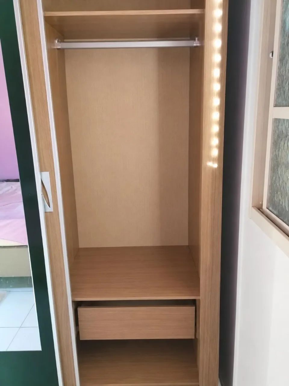 Guarda-Roupa 3 Portas com Espelho - Foto 3