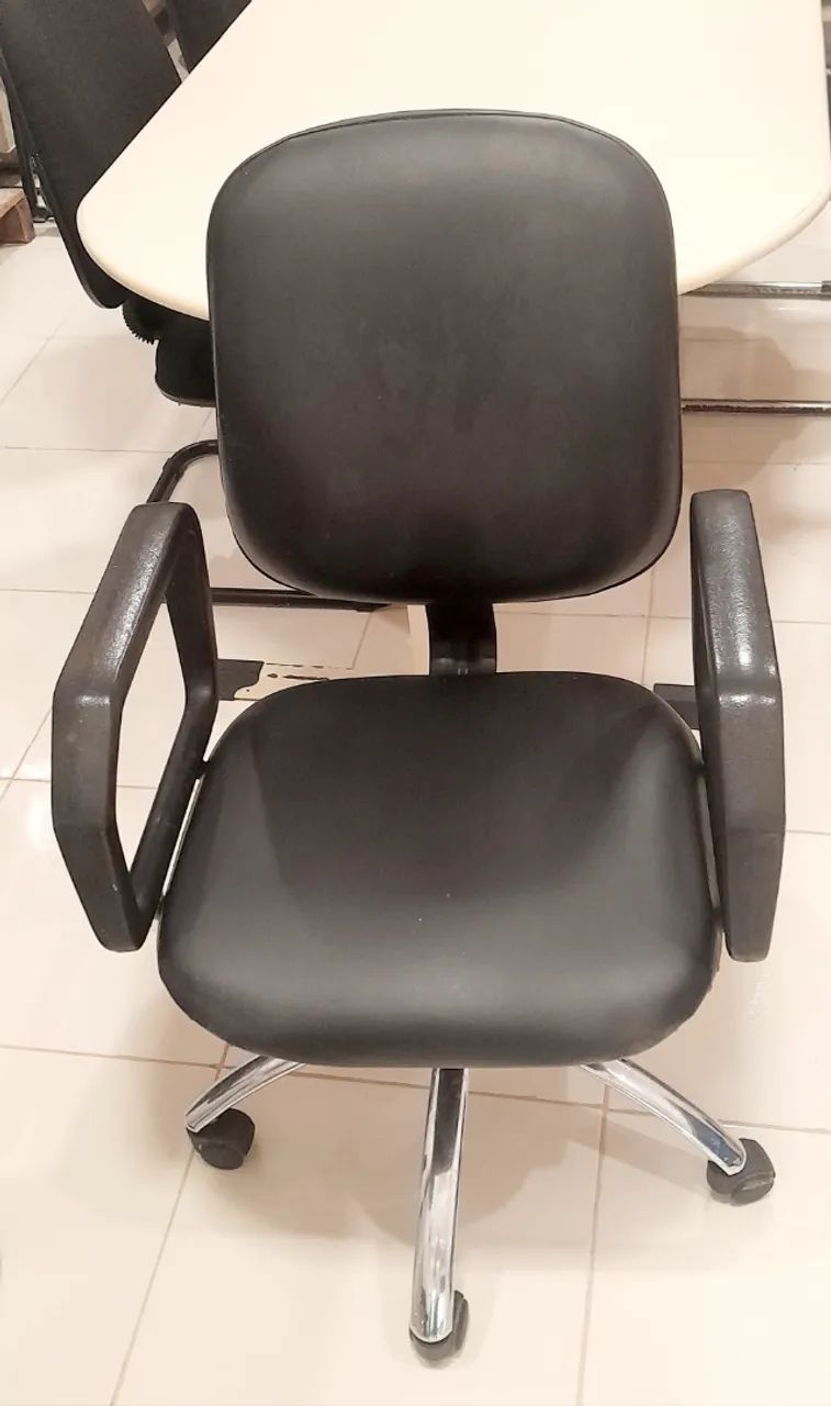Mesa para reunião com 6 cadeiras completa 2 metros - Foto 3