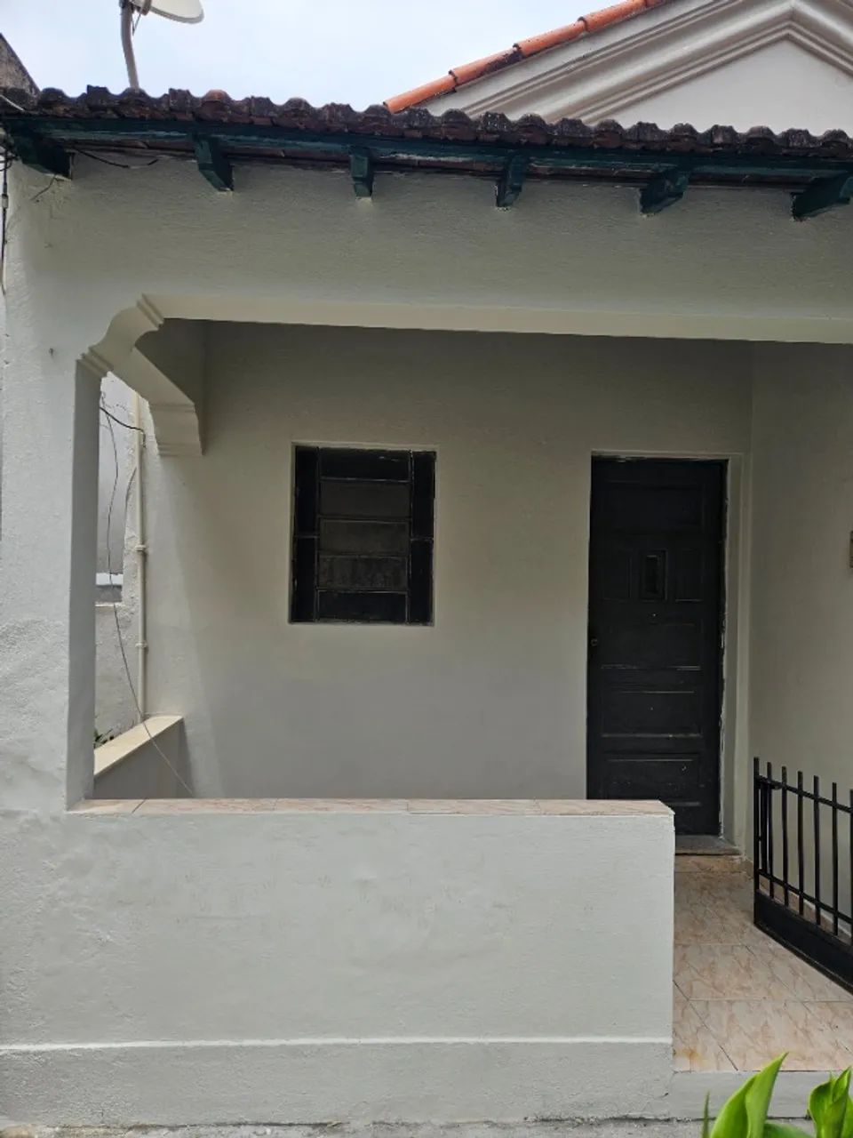 Casa 2 quartos - Vila Valqueire - Est. Int. Magalhães