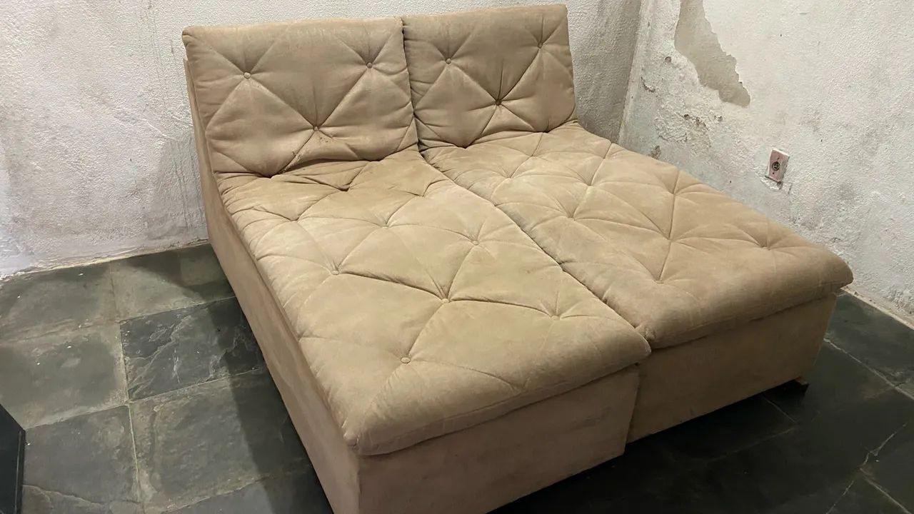 Sofá do tipo chaise-longue